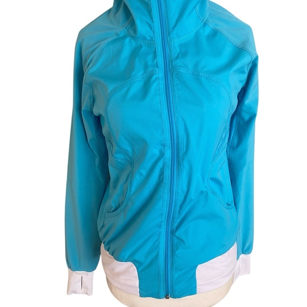 Lululemon Run Track Attack jacket - Picture 4 of 12